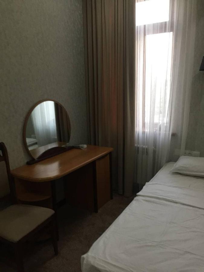 Western Suites Hotel Taschkent Exterior foto