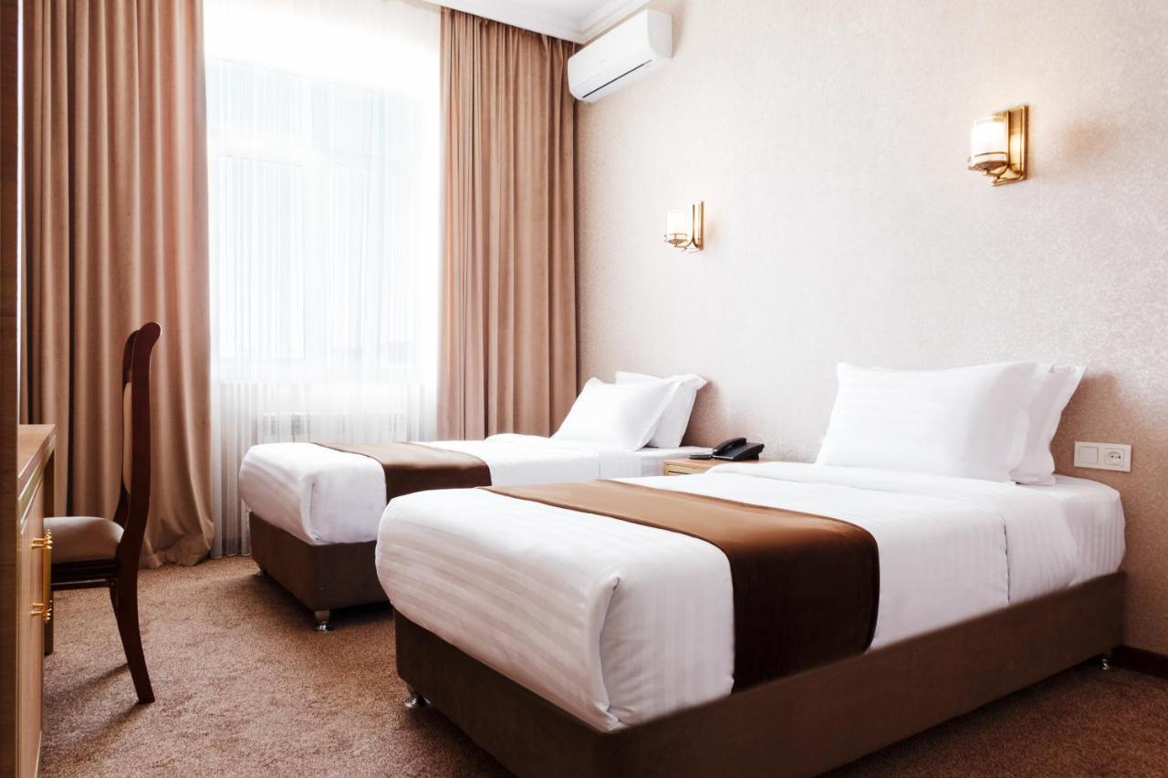 Western Suites Hotel Taschkent Exterior foto
