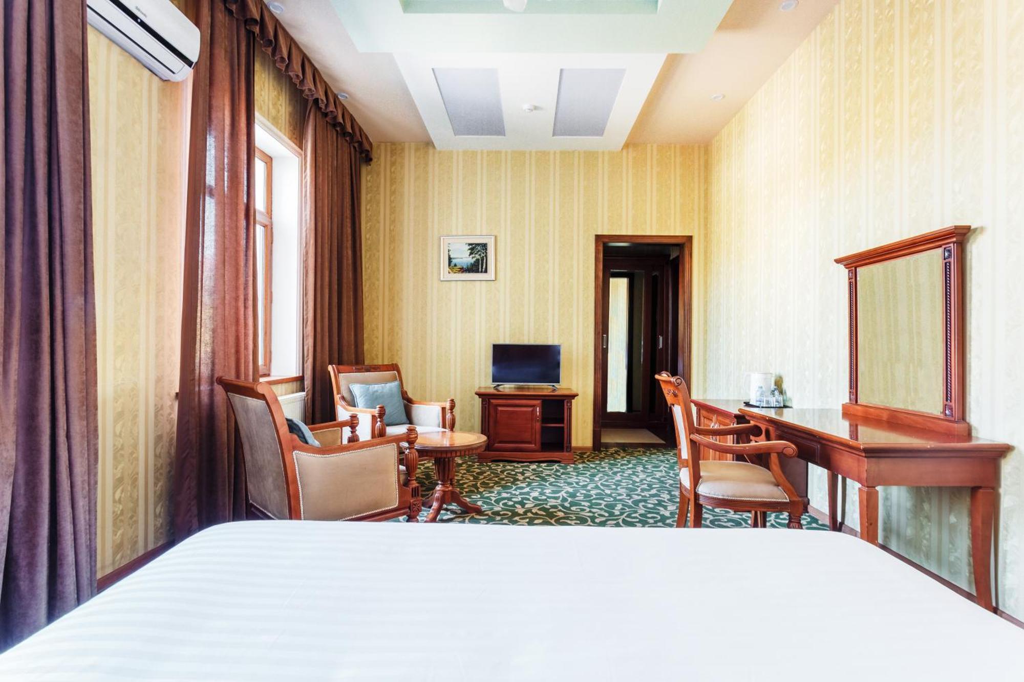 Western Suites Hotel Taschkent Exterior foto