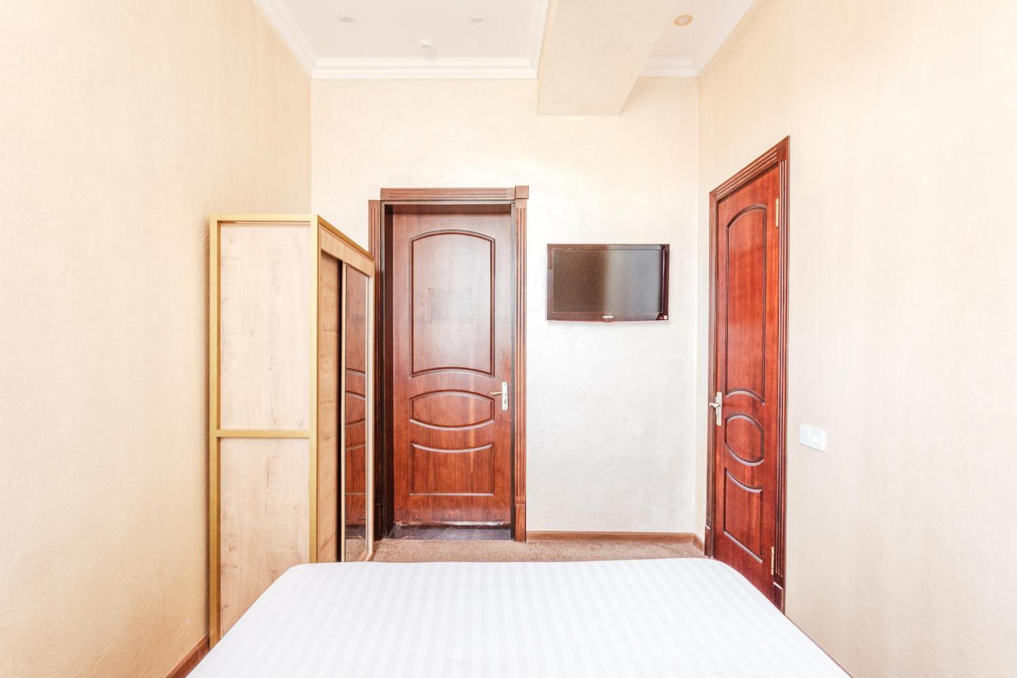 Western Suites Hotel Taschkent Exterior foto